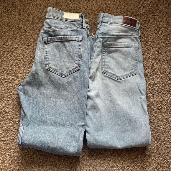 Hollister Light Blue Distressed Mom Jeans Bundle 2 pair! size 0 / 1 short EUC - Picture 2 of 8